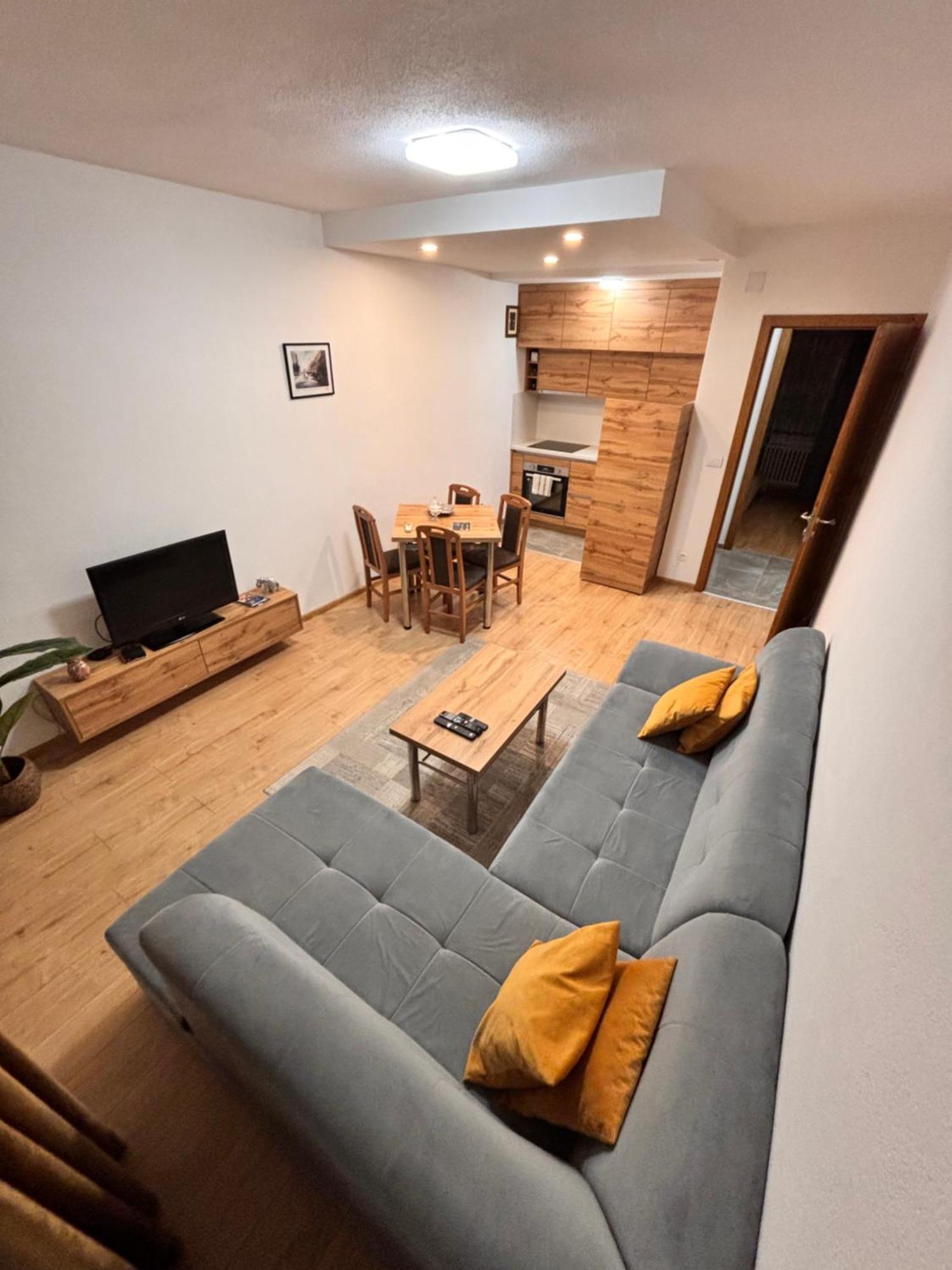 R-Residency Ll Apartment Banja Luka Luaran gambar